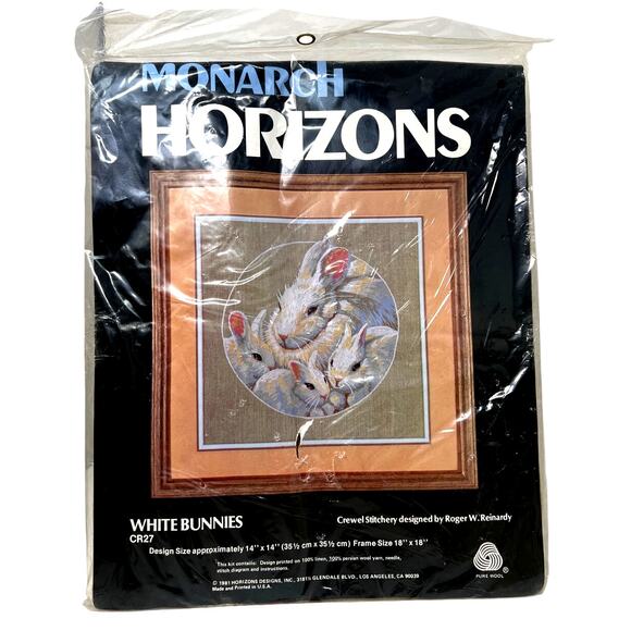 Monarch Horizons 1981 Crewel Stitchery Craft Kit WHITE BUNNIES CR27 - Picture 1 of 4